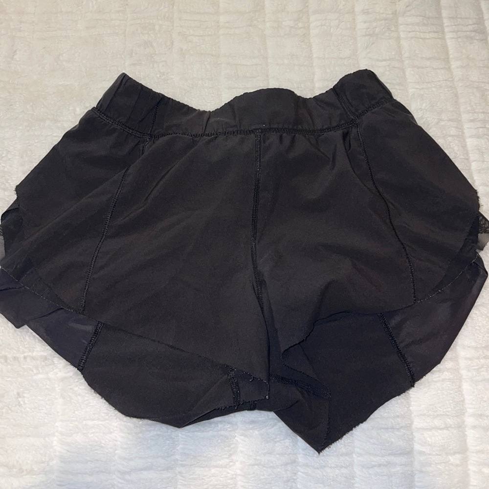 Lululemon shorts in black